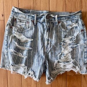 AE 90’s Boyfriend Shorts | Striped Denim‎ | Distressed | Women's Size 2